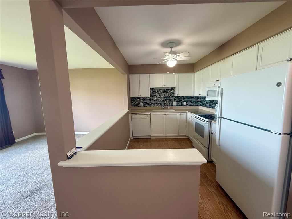 1660 River Road, Unit 19 Marysville, MI 48040 - Photo 6 of 17