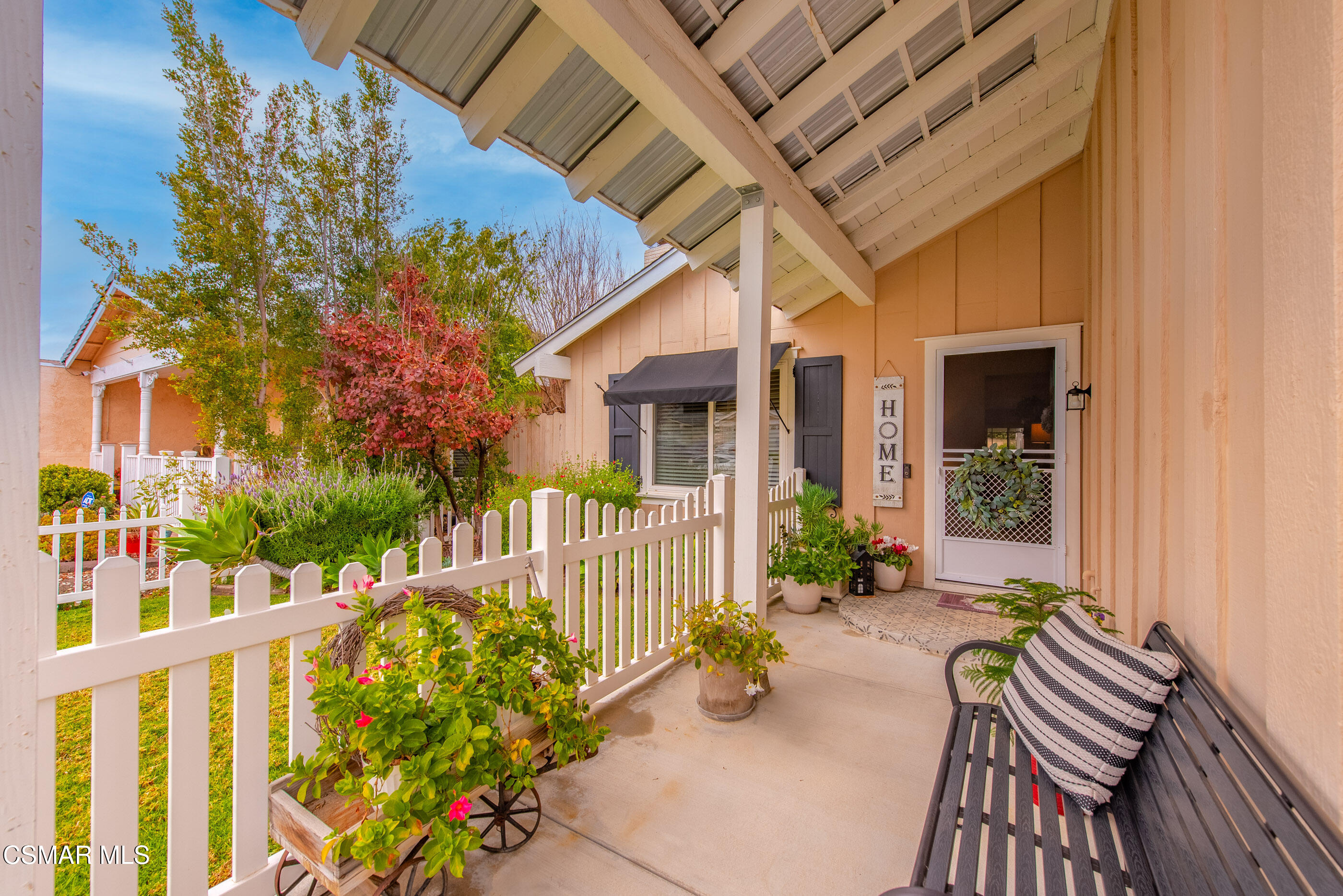 3969 Bayside Street Simi Valley, CA 93063 - Photo 5 of 37 3969 Bayside St Simi Valley-5