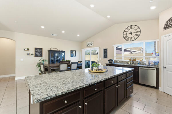 1150 Fire Fall Avenue Lemoore, CA 93245 - Photo 10 of 34 FIREFALL BREAKFAST BAR VIEW