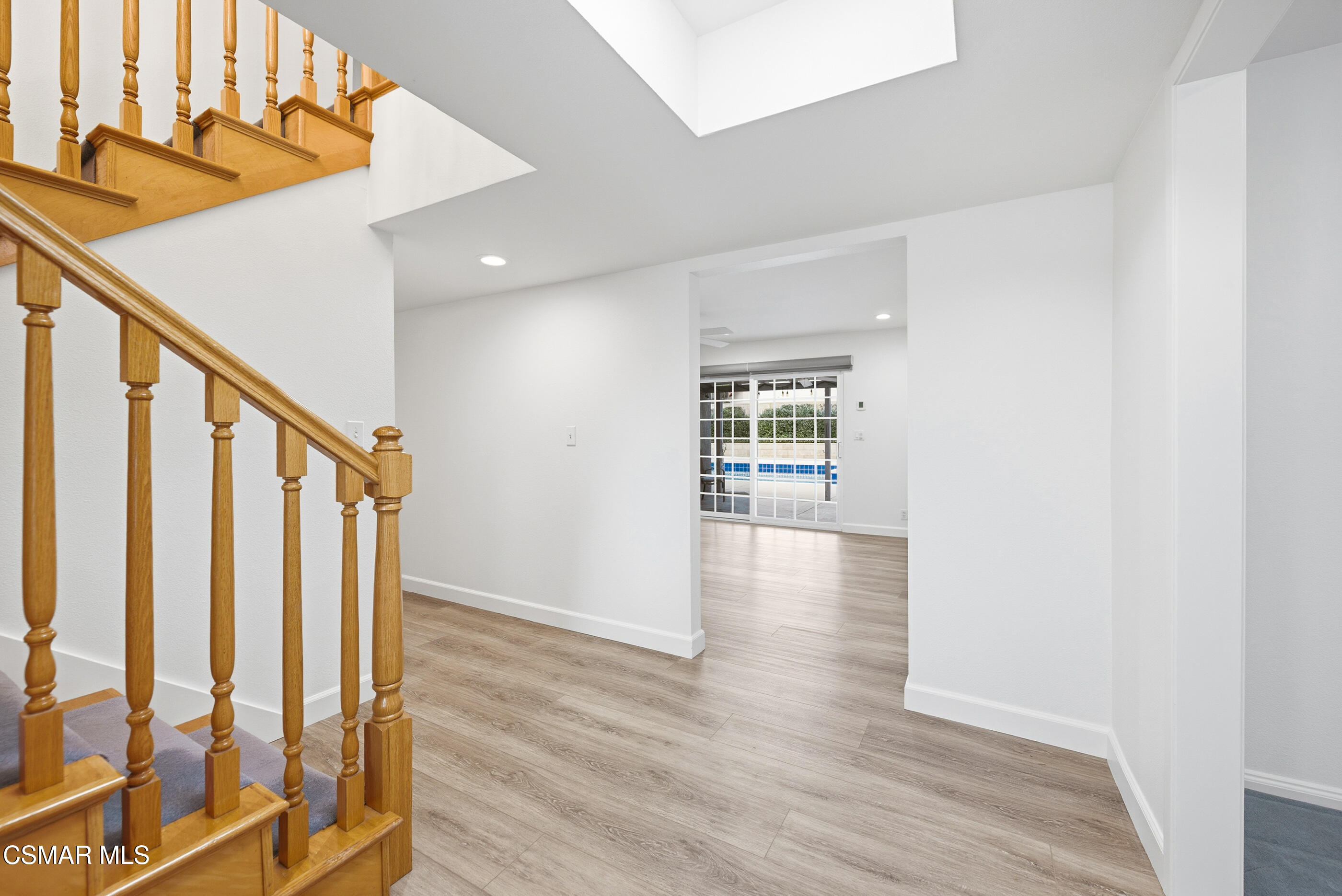 3598 Scofield Avenue Simi Valley, CA 93063 - Photo 23 of 86 3598 Scofield Ave Simi Valley-26