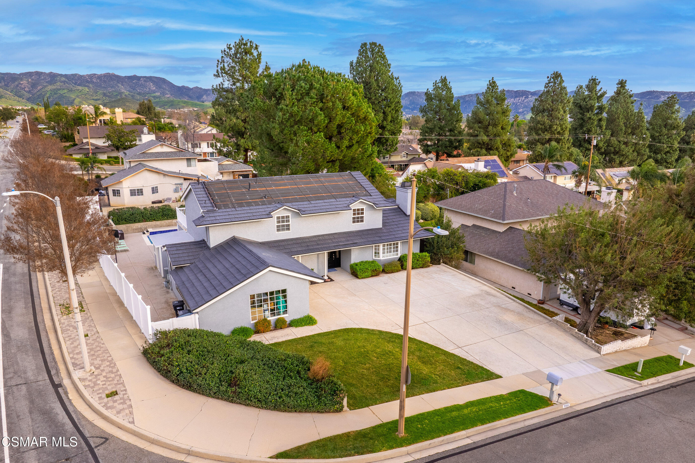 3598 Scofield Avenue Simi Valley, CA 93063 - Photo 78 of 86 an aerial view of a house