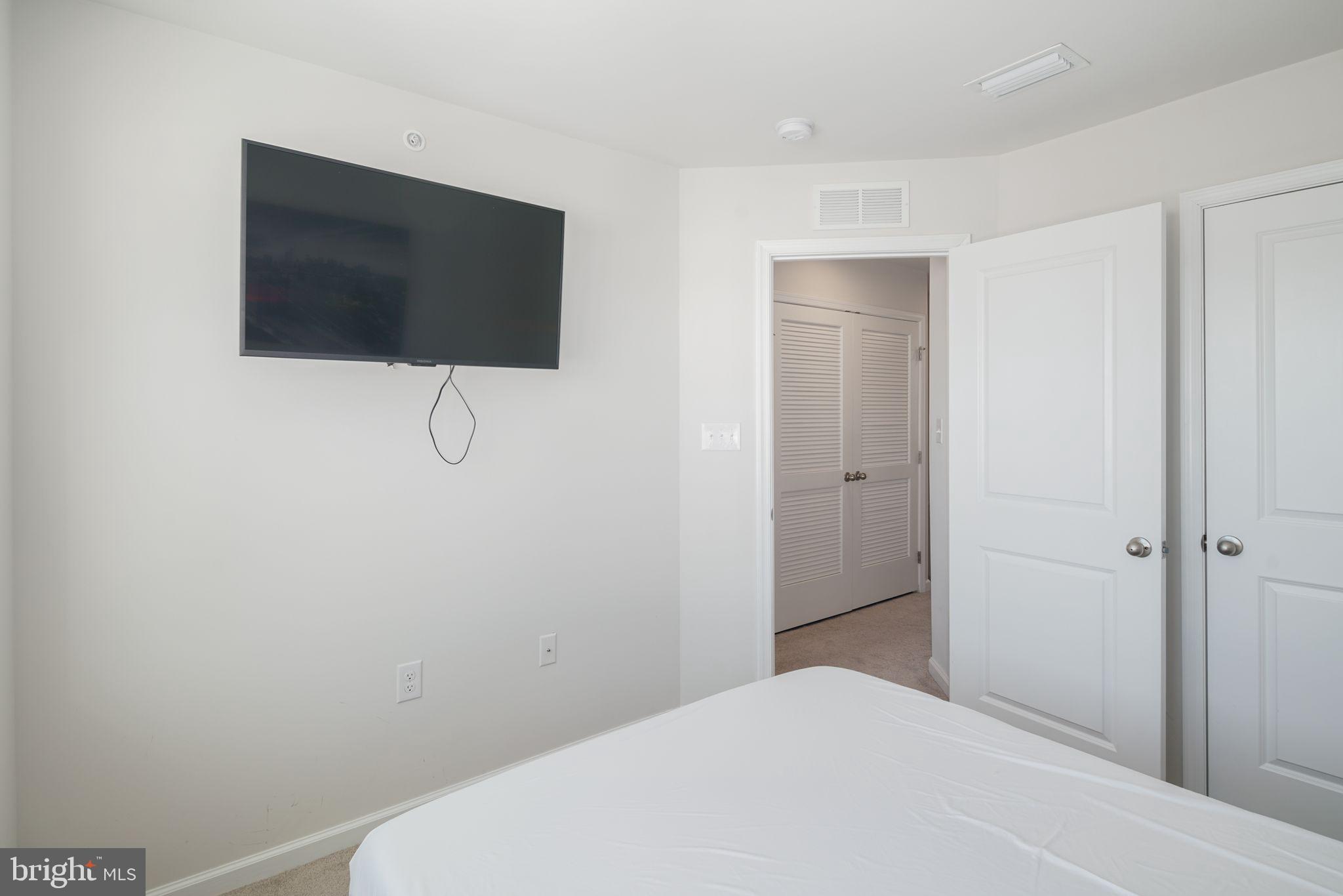 2130 Cross Country Road Northampton, PA 18067 - Photo 15 of 30 Gallery Image 15