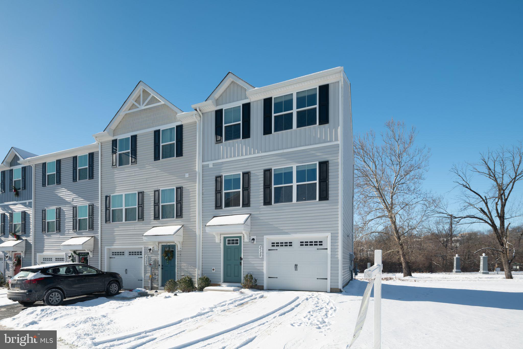 2130 Cross Country Road Northampton, PA 18067 - Photo 4 of 30 Gallery Image 4