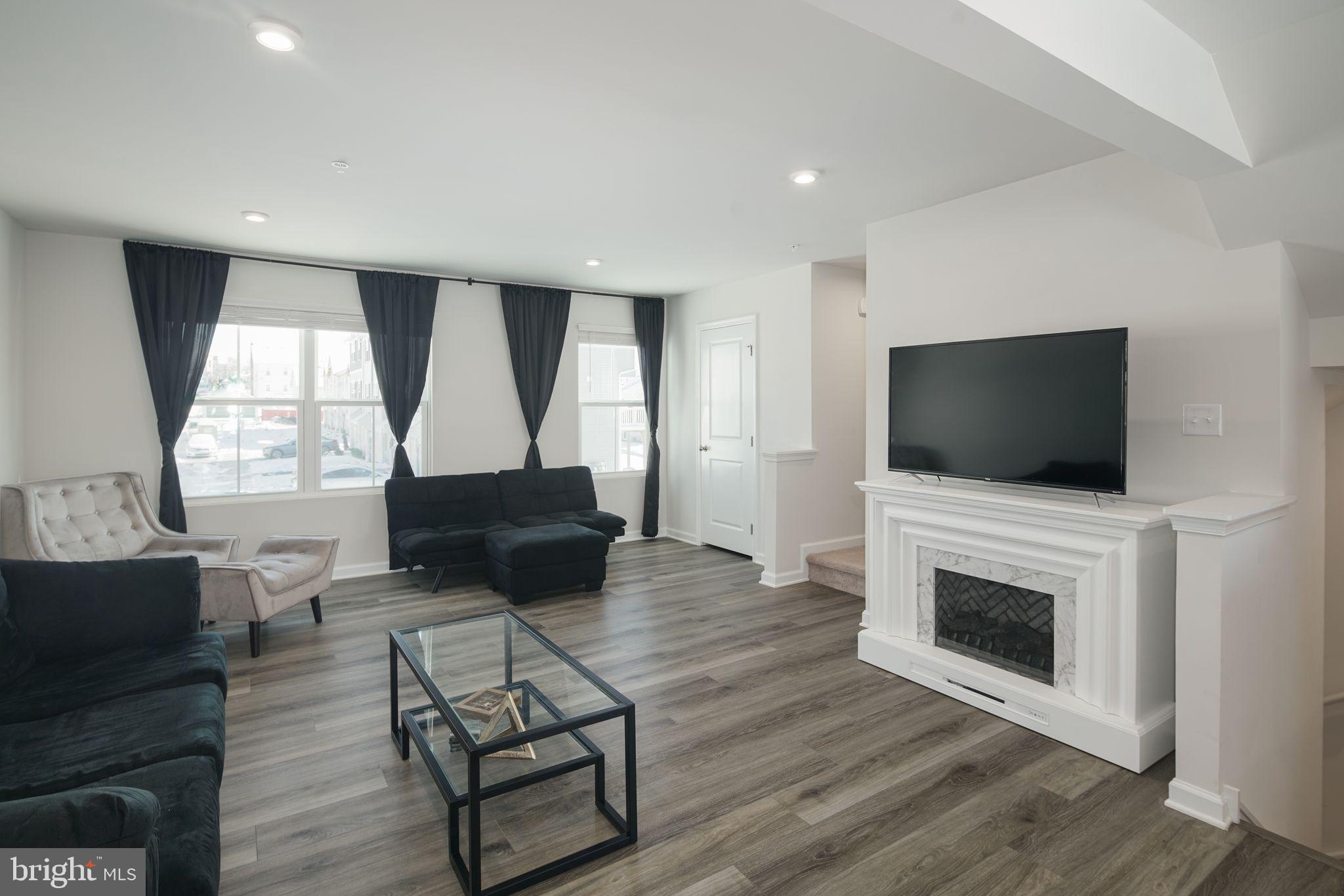 2130 Cross Country Road Northampton, PA 18067 - Photo 8 of 30 Gallery Image 8