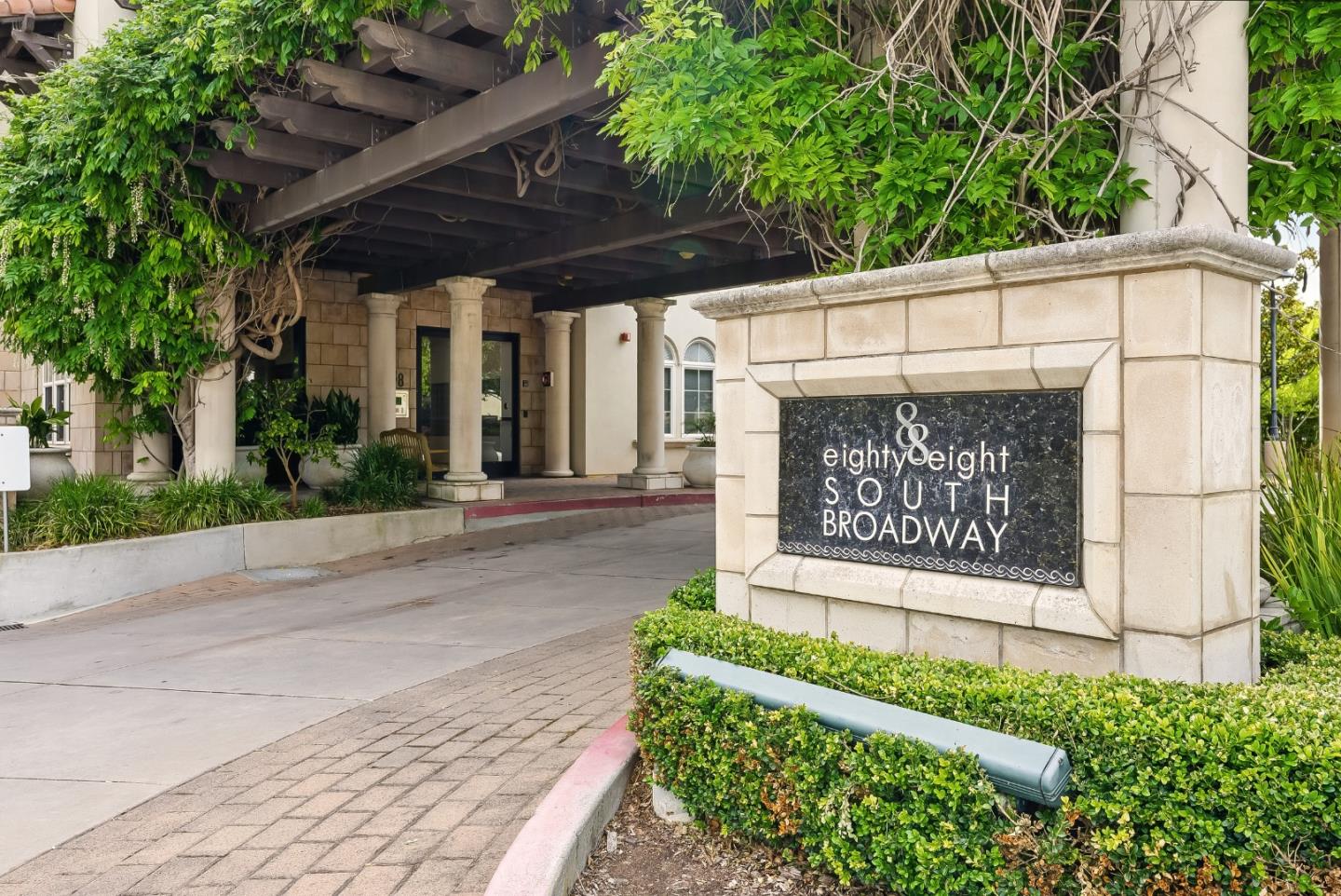 88 South Broadway Unit 3307
