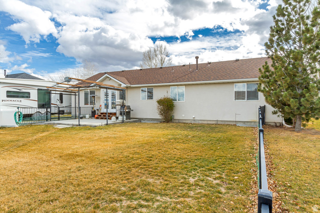 791 East Saddle Road Grantsville, UT 84029 - Photo 27 of 34