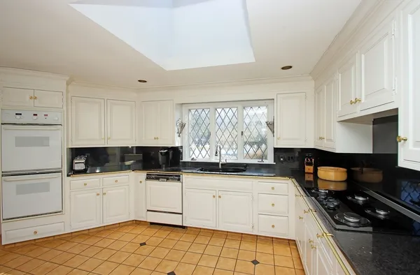 $7,500 | 74 Prynne Ridge Road, Longmeadow, MA 01106