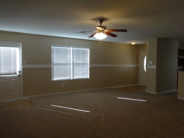 $1,960 | 11110 Vanilla Circle Court, Houston, TX 77044