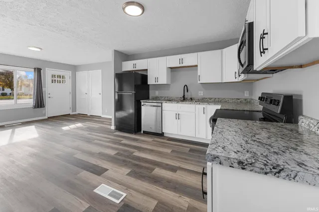 $205,000 | 2526 Birk Drive, Jasper, IN 47546