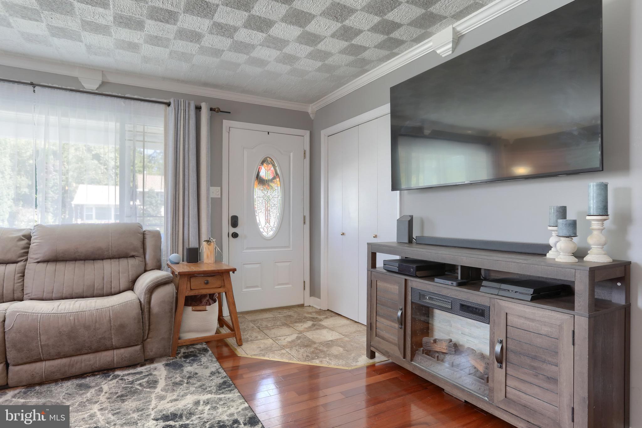 119 Henry Road Enola, PA 17025 - Photo 2 of 33 Gallery Image 2