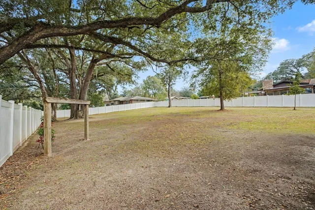 $350,000 | 1507 Davis Drive, Tallahassee, FL 32317