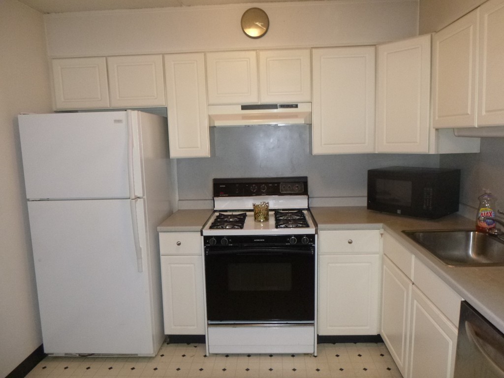 1550 Worcester Road, Unit 101 Framingham, MA 01702 - Photo 2 of 11