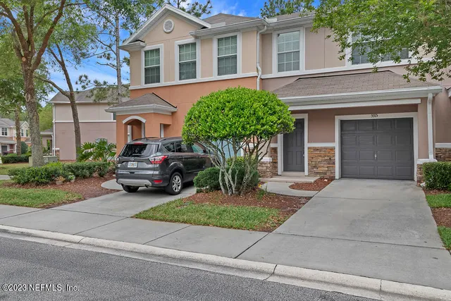 $1,800 | 5915 Pavilion Drive, Jacksonville, FL 32258