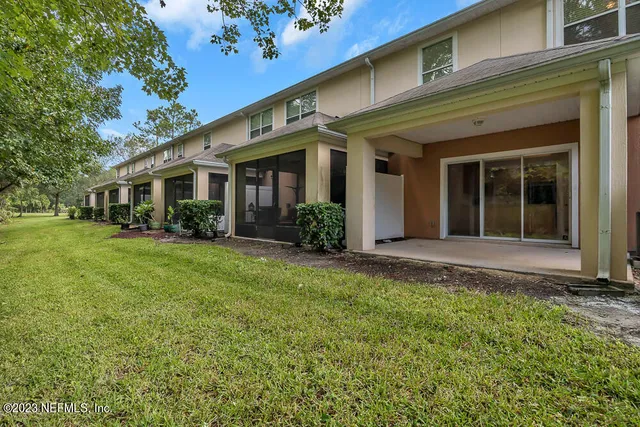 $1,800 | 5915 Pavilion Drive, Jacksonville, FL 32258