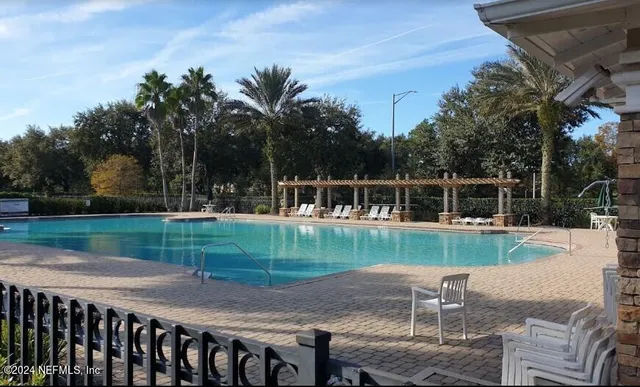 $1,800 | 5915 Pavilion Drive, Jacksonville, FL 32258