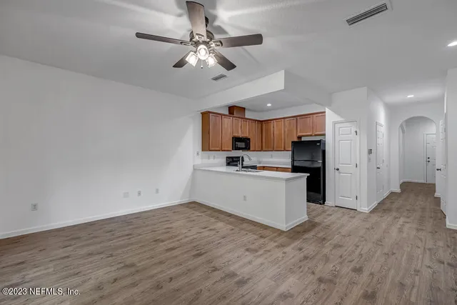 $1,800 | 5915 Pavilion Drive, Jacksonville, FL 32258