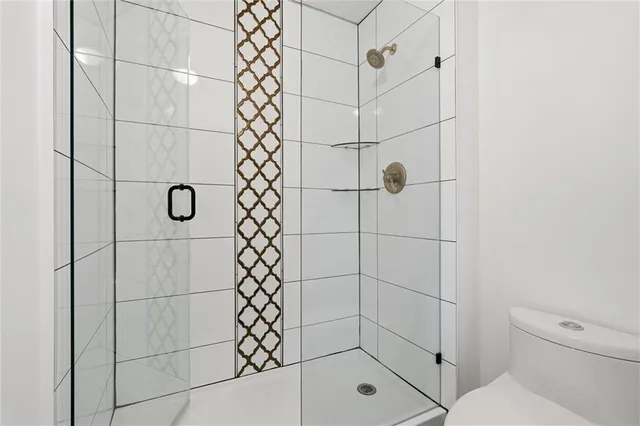 $245,000 | 2704 University Drive, Lawrence, KS 66049