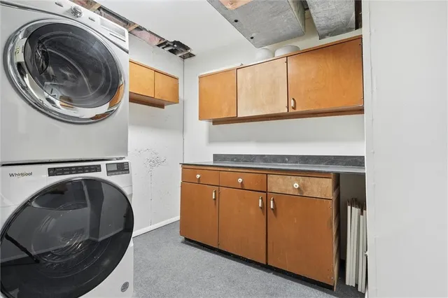 $245,000 | 2704 University Drive, Lawrence, KS 66049