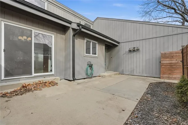 $245,000 | 2704 University Drive, Lawrence, KS 66049
