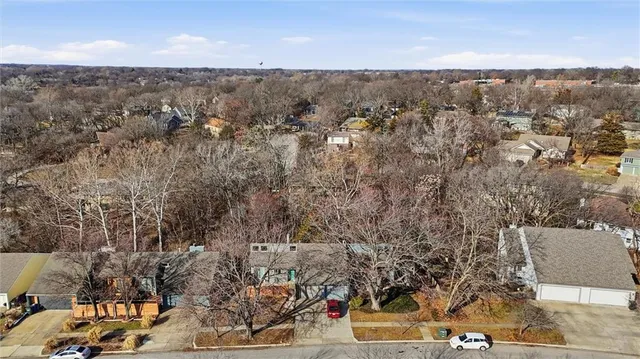 $245,000 | 2704 University Drive, Lawrence, KS 66049