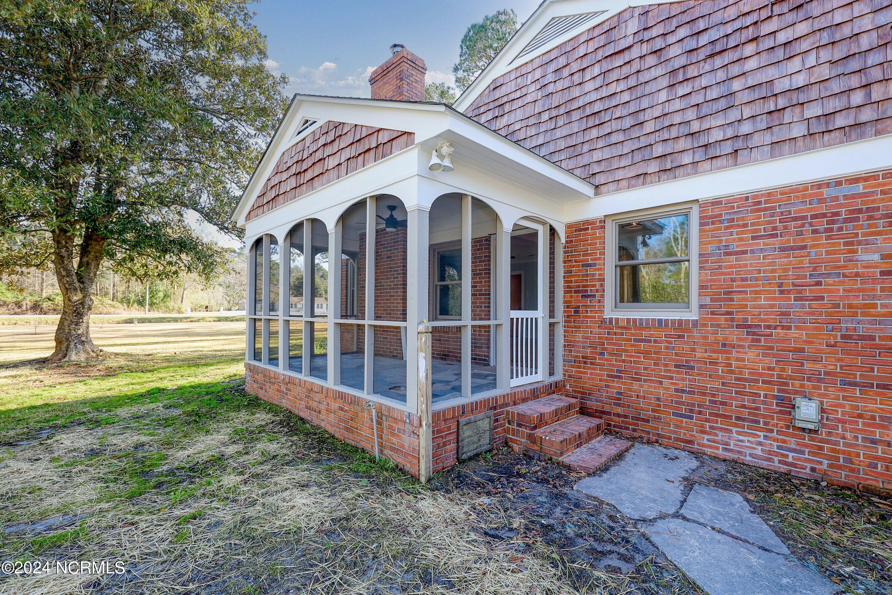 4701 Castle Hayne Road Castle Hayne, NC 28429 - Photo 32 of 36 39-SkyVue_IMGL7588_18