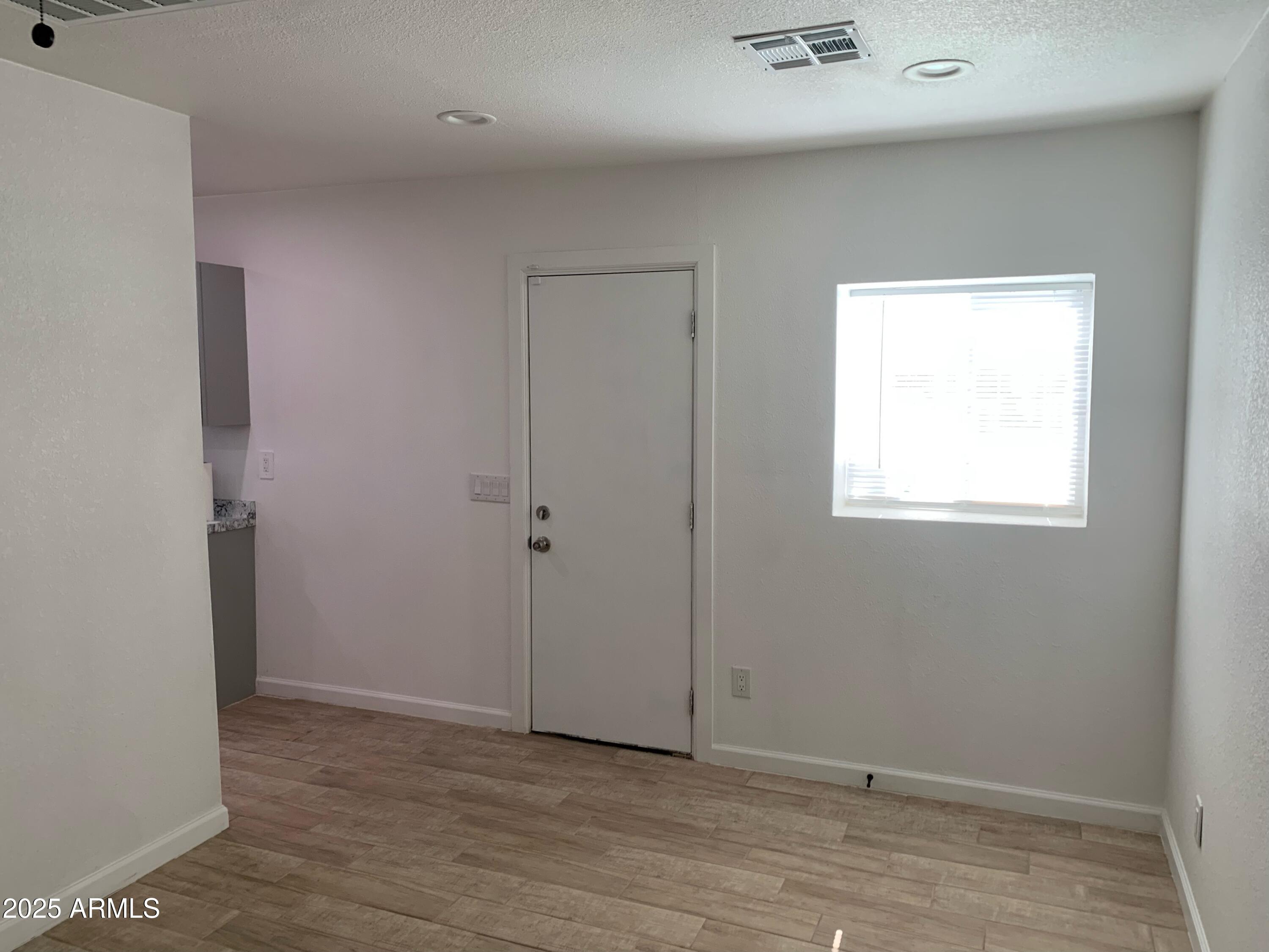 1759 West Hadley Street, Unit C Phoenix, AZ 85007 - Photo 2 of 7 image1