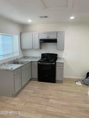 $800 | 1759 West Hadley Street, Unit C, Phoenix, AZ 85007