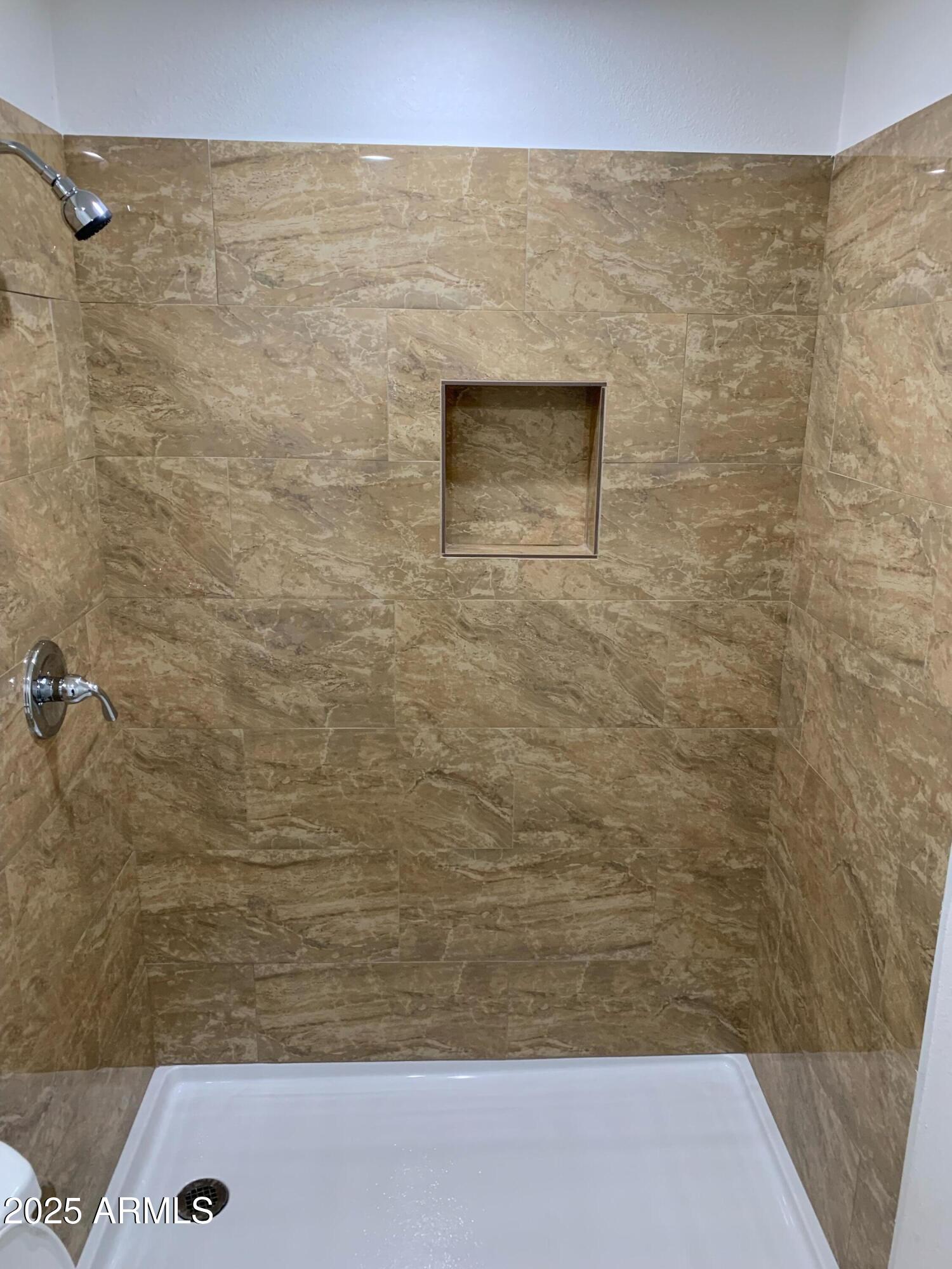 1759 West Hadley Street, Unit C Phoenix, AZ 85007 - Photo 6 of 7 image5