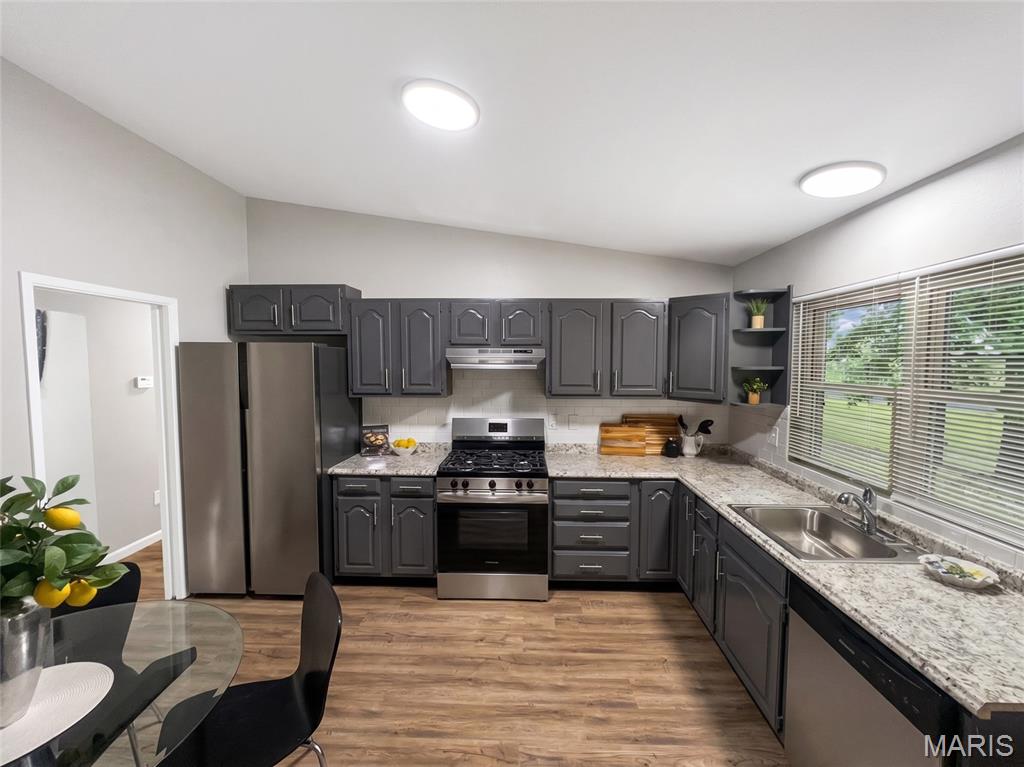 3145 Parker Road Florissant, MO 63033 - Photo 5 of 28