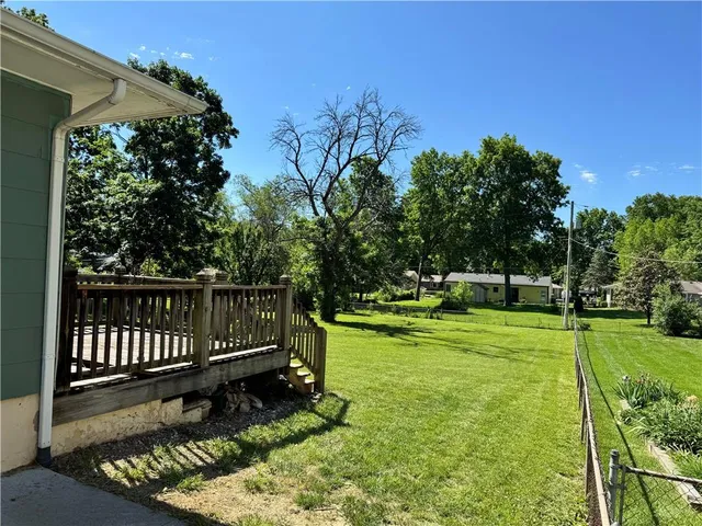 $235,000 | 1401 Northeast 67th Street, Gladstone, MO 64118