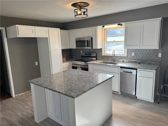 $234,900 | 1401 Northeast 67th Street, Gladstone, MO 64118