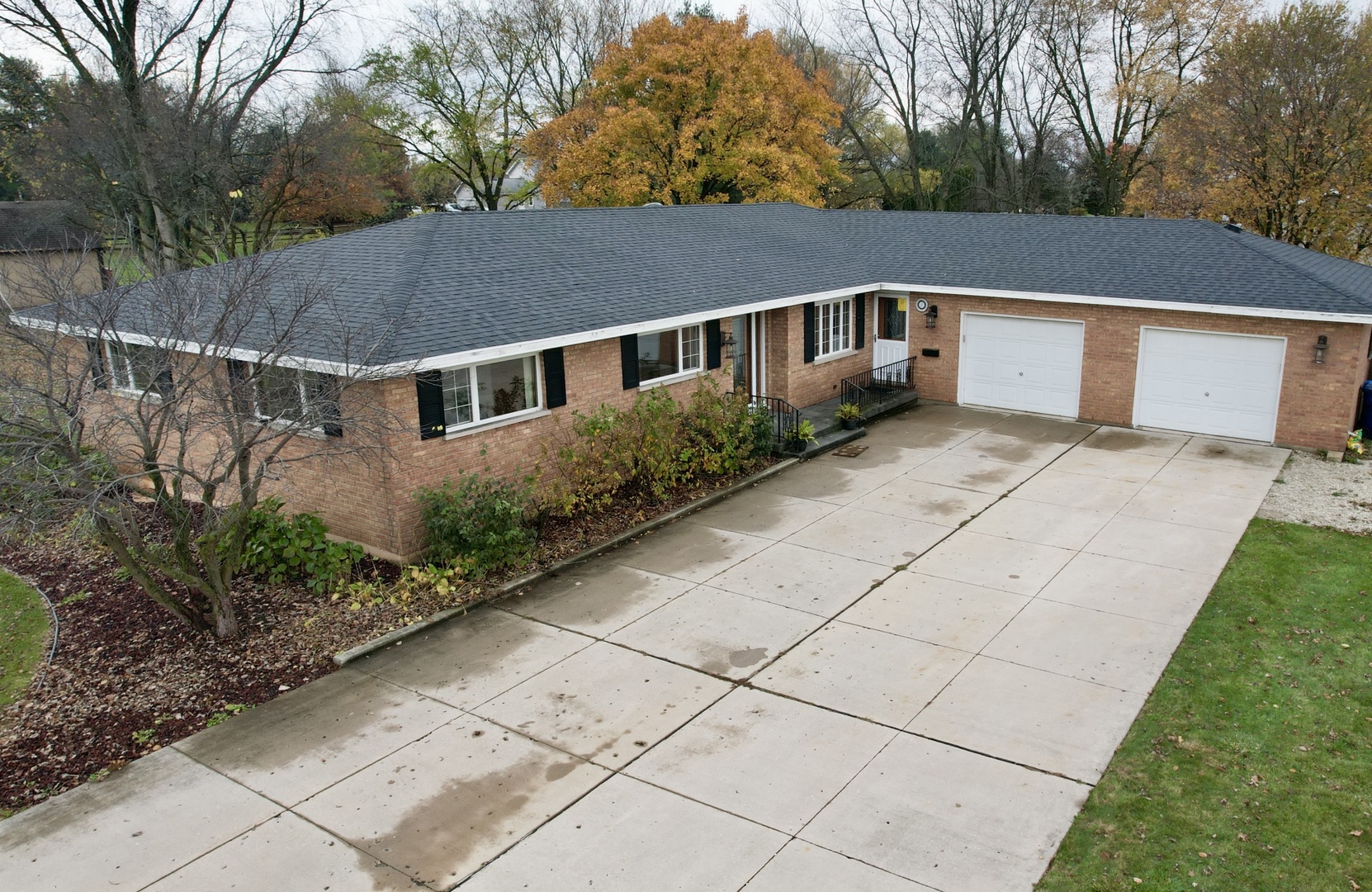 N972 Shade Tree Lane Maple Park, IL 60151 - Photo 2 of 33