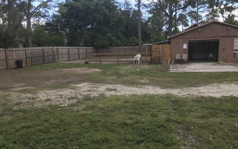 5260 3rd Road Lake Worth, FL 33467 - Photo 4 of 13 3