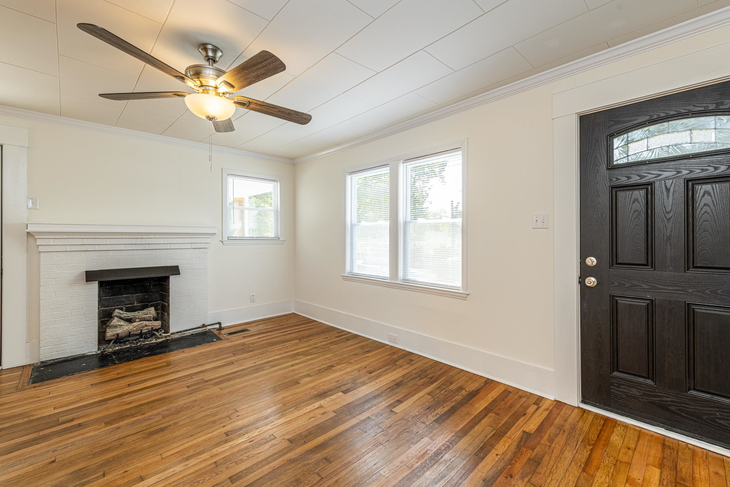 2523 Rochelle Street Durham, NC 27703 - Photo 5 of 31 Photo 5