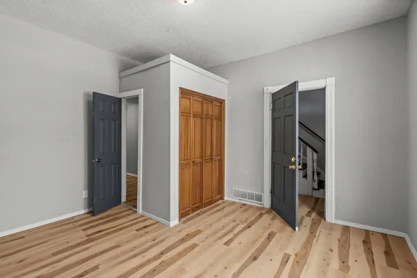 $439,000 | 275 Western Avenue South, St. Paul, MN 55102