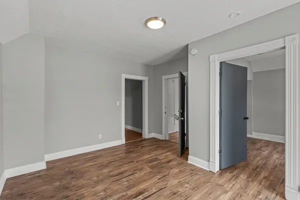 $439,000 | 275 Western Avenue South, St. Paul, MN 55102