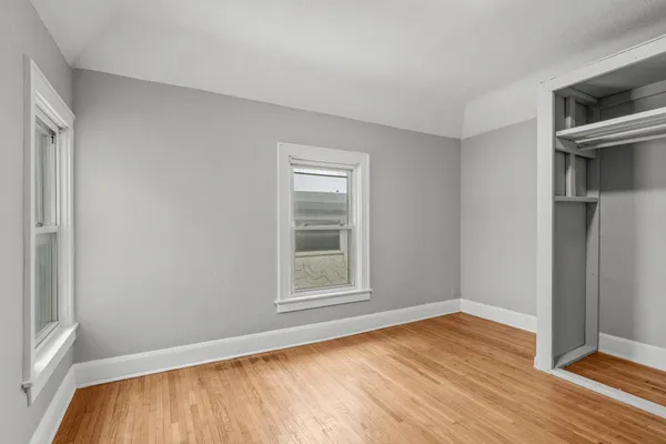 $439,000 | 275 Western Avenue South, St. Paul, MN 55102