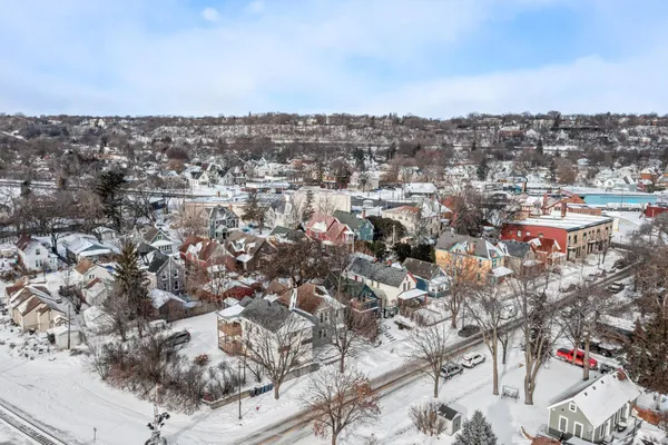 $439,000 | 275 Western Avenue South, St. Paul, MN 55102