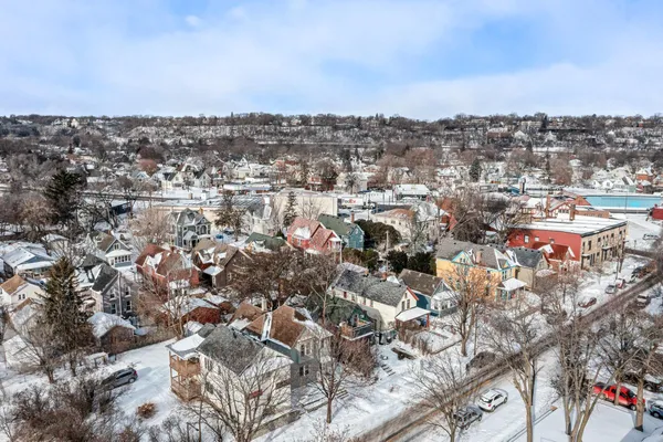 $439,000 | 275 Western Avenue South, St. Paul, MN 55102