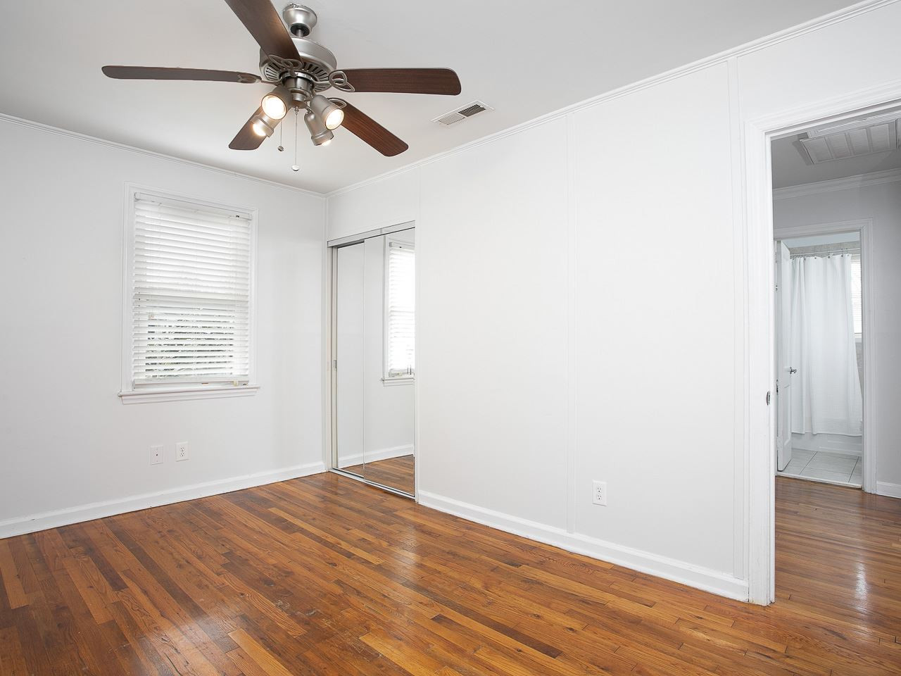 2212 Brewer Street Raleigh, NC 27608 - Photo 23 of 27 Photo 23