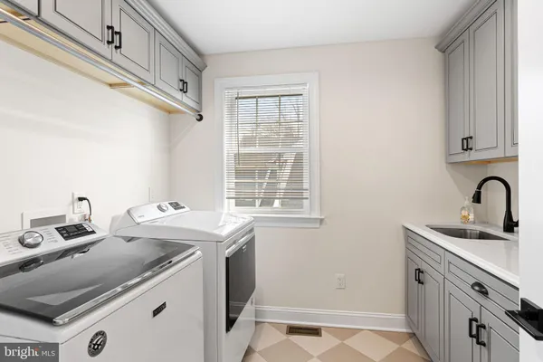 $1,595,000 | 305 Grove Street, Haddonfield, NJ 08033