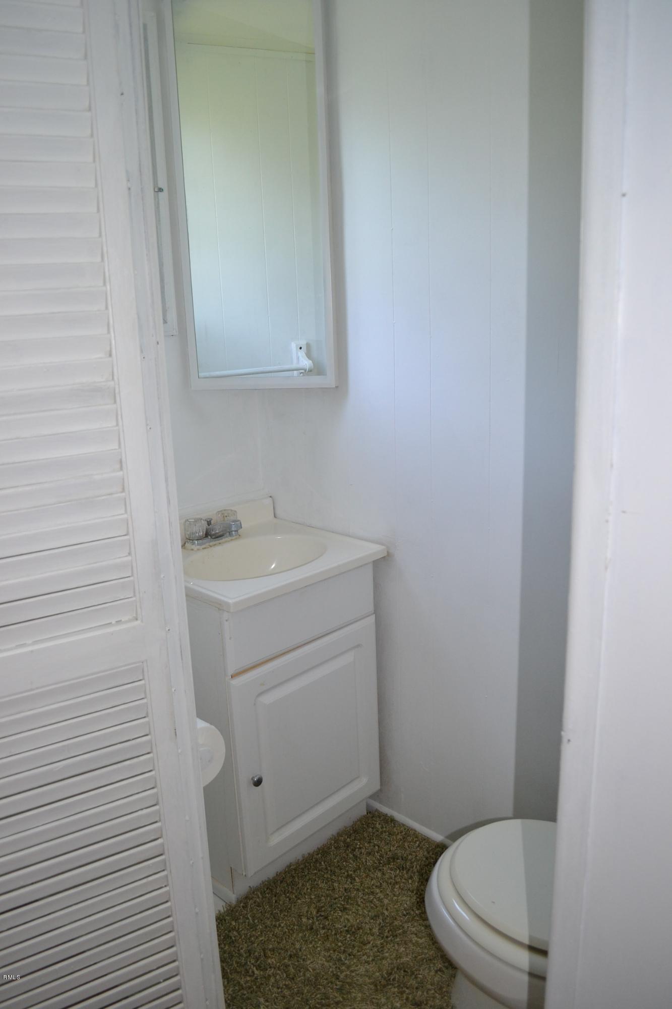 8332 Chisum Trail Boca Raton, FL 33433 - Photo 17 of 25 Half Bath