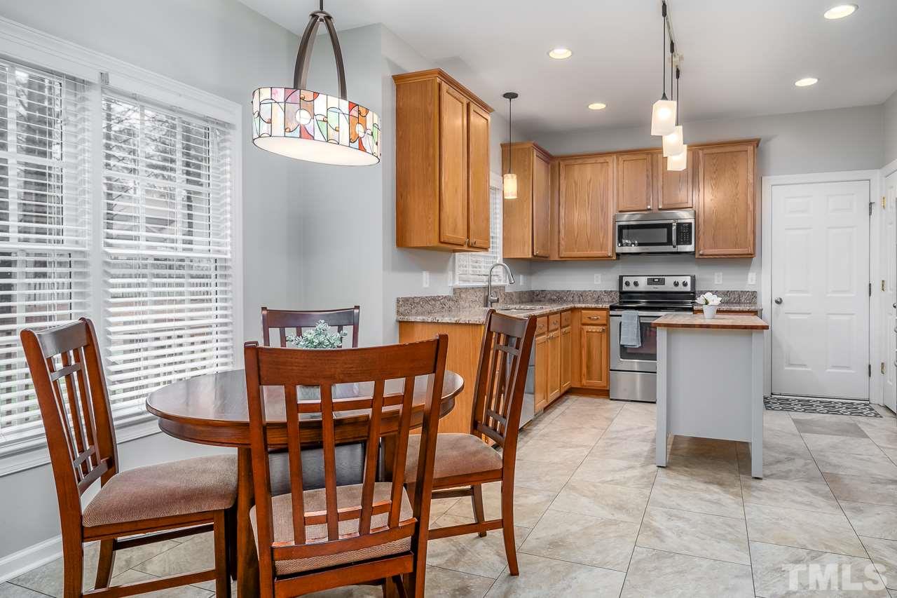 210 Scotts Ridge Trail Apex, NC 27502 - Photo 8 of 21 Gallery Image 8