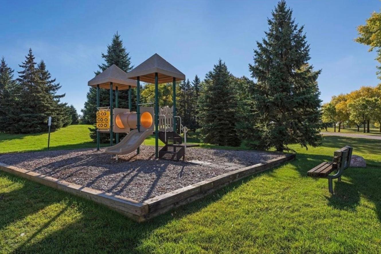 8445 Morgan Lane Eden Prairie, MN 55347 - Photo 37 of 37