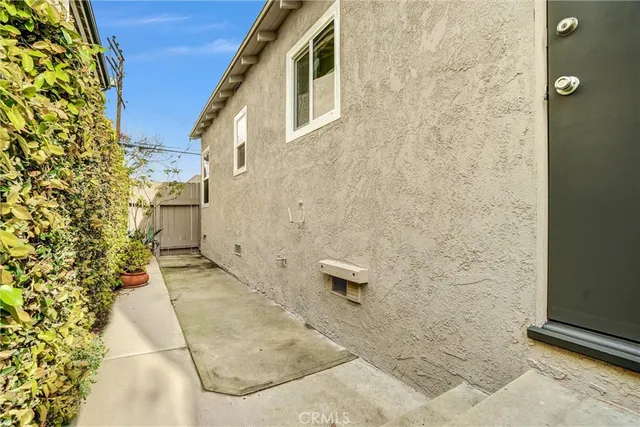$3,650 | 5653 2nd Street, Long Beach, CA 90803