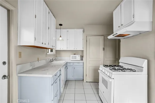 $3,650 | 5653 2nd Street, Long Beach, CA 90803