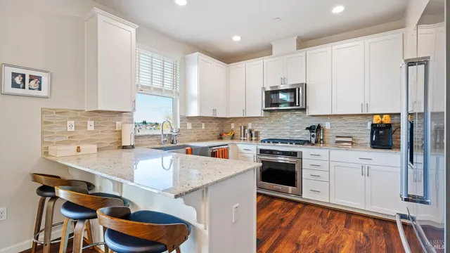 $748,000 | 530 Jade Street, Petaluma, CA 94952