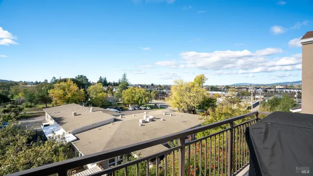 $748,000 | 530 Jade Street, Petaluma, CA 94952