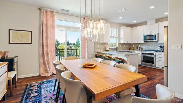 $748,000 | 530 Jade Street, Petaluma, CA 94952