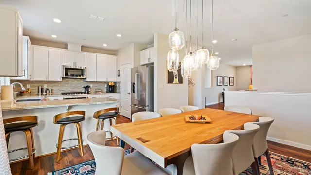 $748,000 | 530 Jade Street, Petaluma, CA 94952